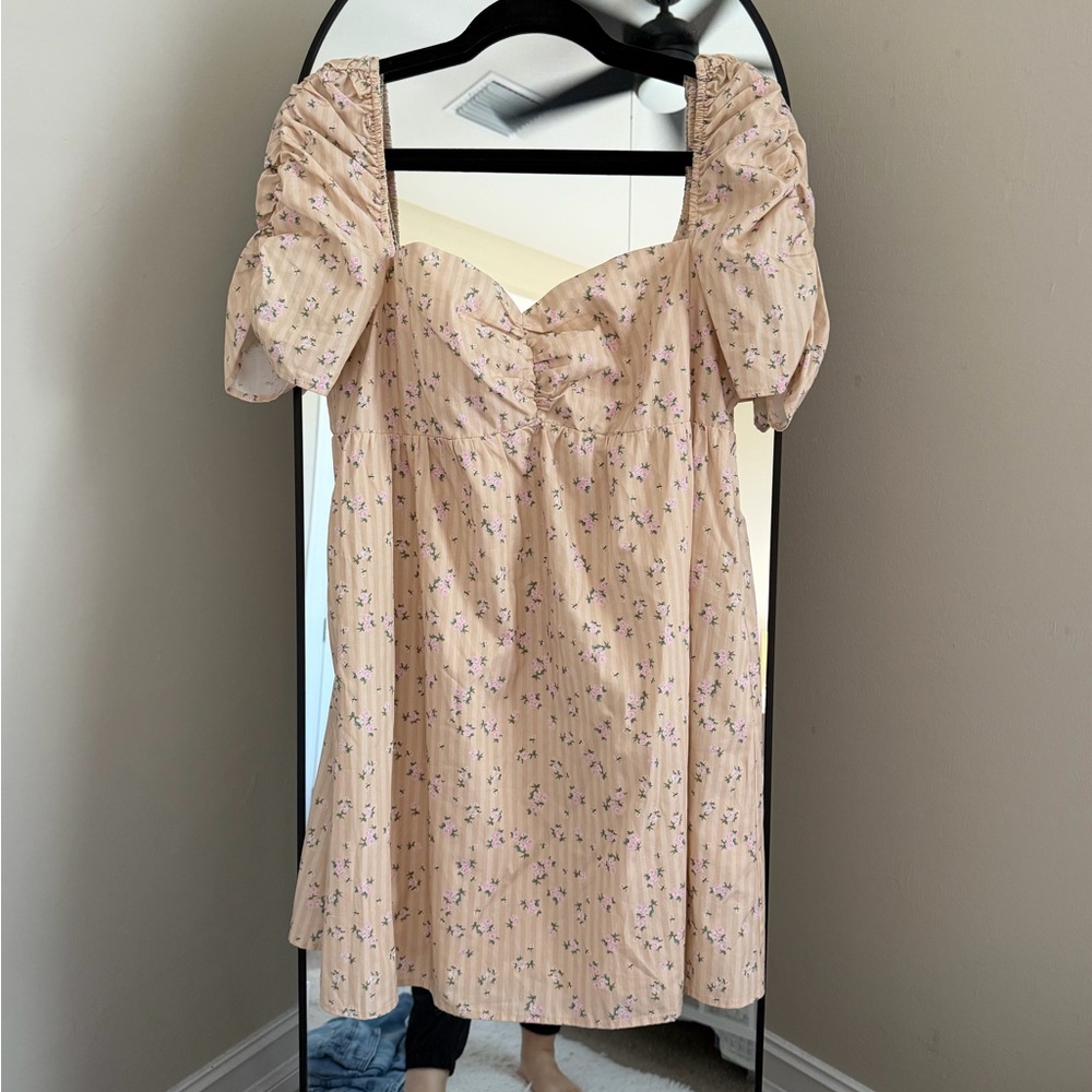 Giani Bini Floral Mini Dress in Cream